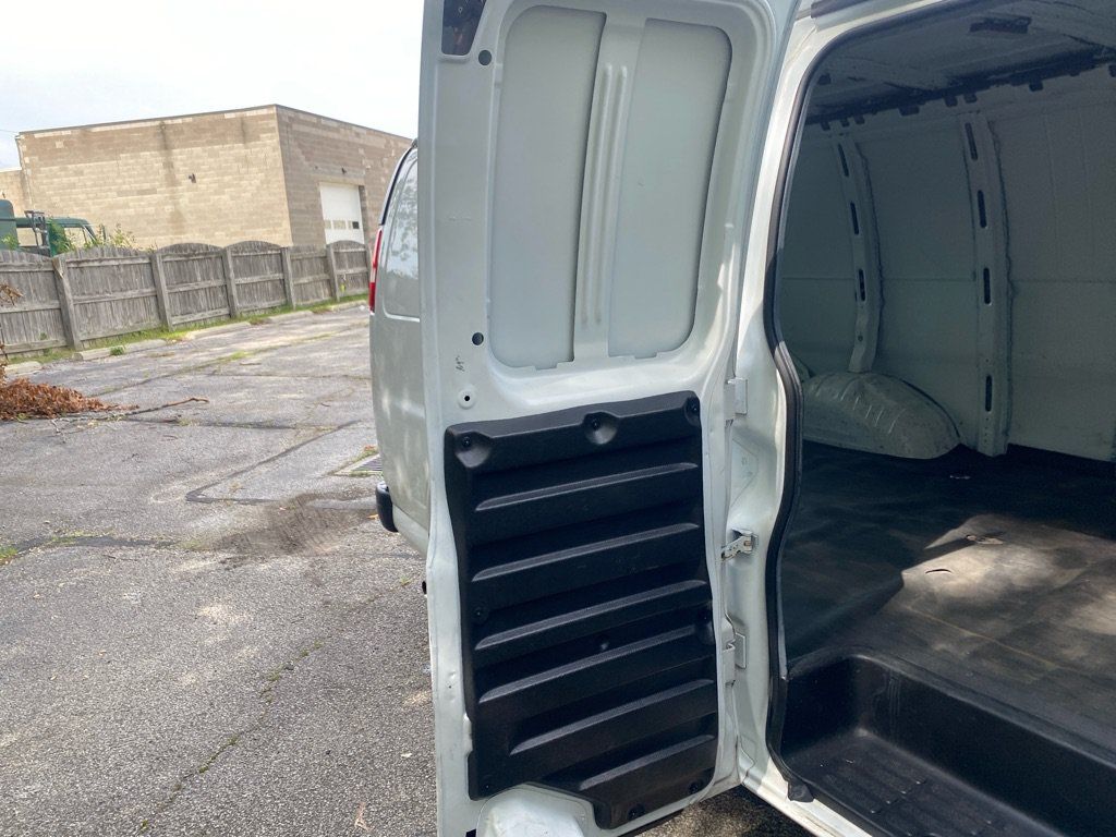 Used 2021 Chevrolet Express 2500 Extended RWD image 21