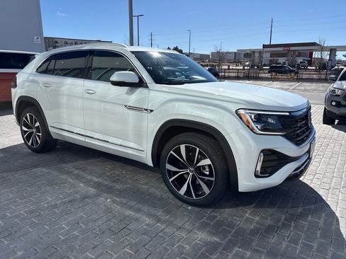 New 2026 Volkswagen Atlas Cross Sport SEL Premium R-Line AWD/4WD image 7