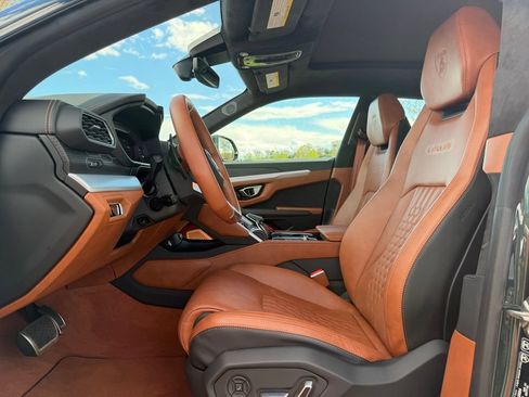 Used 2024 Lamborghini Urus S AWD/4WD image 20