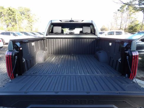 Used 2026 Toyota Tundra Limited AWD/4WD image 29