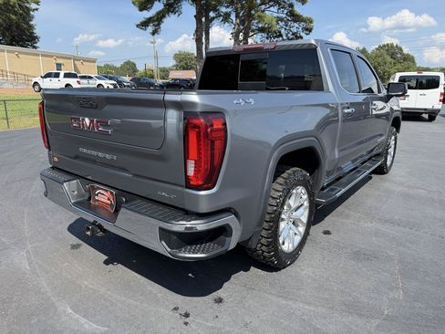 Used 2019 GMC Sierra 1500 SLT w/ SLT Premium Package AWD/4WD image 8