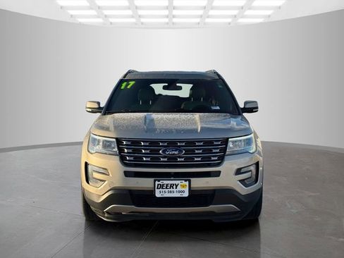 Used 2017 Ford Explorer Limited w/ Equipment Group 301A image 3