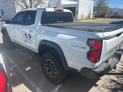 Certified 2024 Chevrolet Colorado ZR2 w/ Technology Package image 7