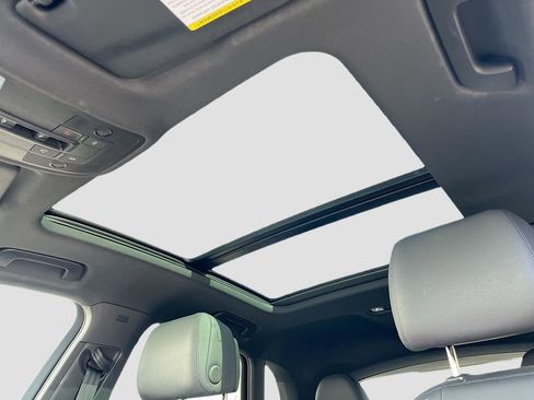 Used 2024 Audi Q3 2.0T Premium Plus image 27