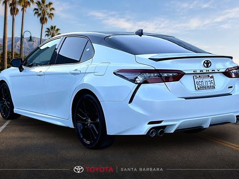 Used 2023 Toyota Camry XSE FWD image 4