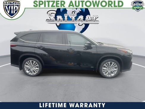 New 2026 Toyota Highlander Platinum AWD/4WD image 10