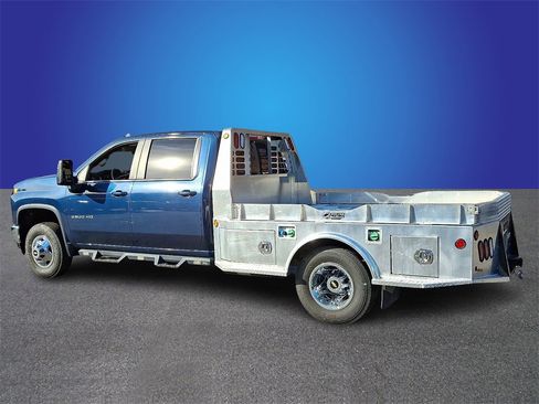 Used 2022 Chevrolet Silverado 3500 LT image 6