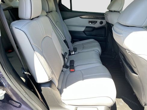 Used 2024 Honda Pilot Elite image 30