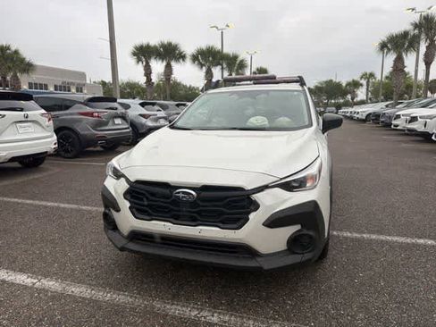 Used 2024 Subaru Crosstrek 2.0i AWD/4WD image 4