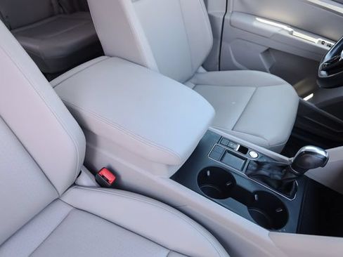 Used 2019 Volkswagen Atlas SE FWD image 50
