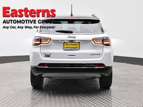 Used 2024 Jeep Compass Limited w/ Elite Group AWD/4WD image 6