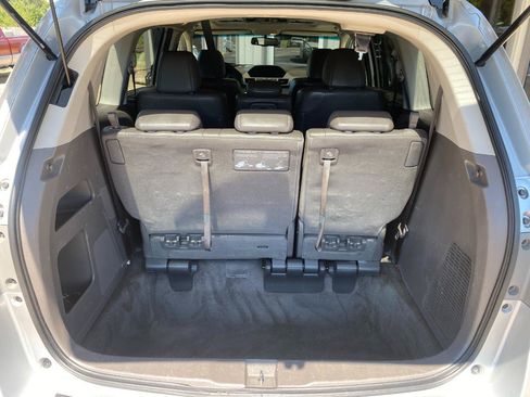 Used 2011 Honda Odyssey EX-L image 10