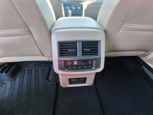 Used 2019 Volkswagen Atlas SEL Premium AWD/4WD image 13