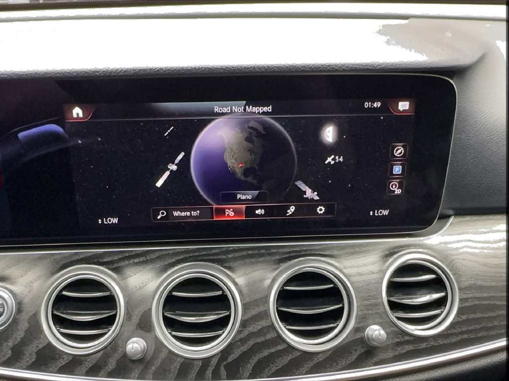 Used 2022 Mercedes-Benz E 350 Sedan image 57