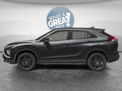 New 2026 Mitsubishi Eclipse Cross LE AWD/4WD image 3