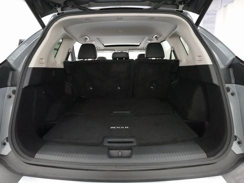 Certified 2023 Nissan Rogue SL w/ SL Premium Package image 10