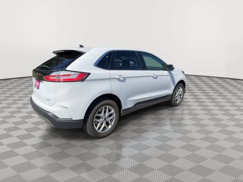Used 2024 Ford Edge SEL AWD/4WD image 8