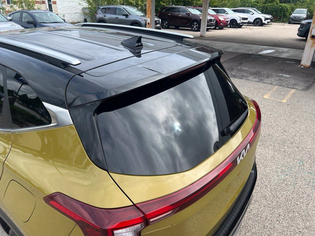 Certified 2024 Kia Seltos S AWD/4WD image 37