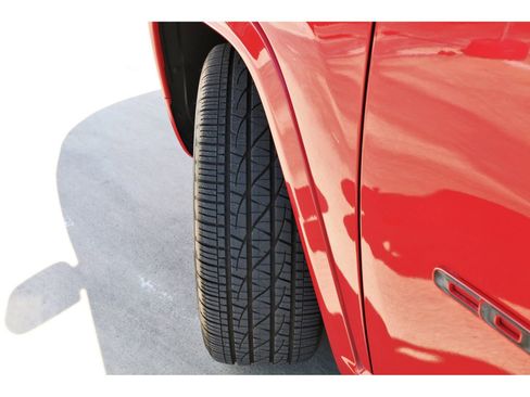 Used 2023 Jeep Compass Limited image 31