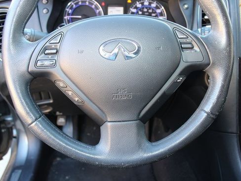 Used 2011 INFINITI EX35 Journey w/ Premium Pkg image 11