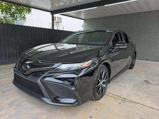 Used 2024 Toyota Camry SE w/ Cold Weather Package FWD video 1