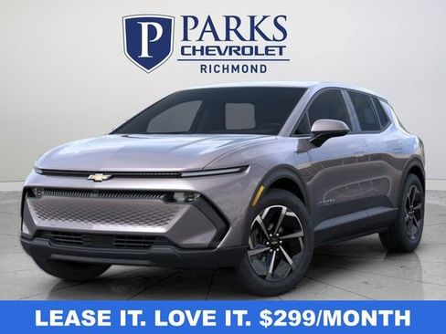 New 2026 Chevrolet Equinox EV LT image 8