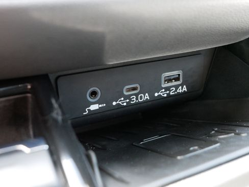 Certified 2024 Subaru Outback Wilderness AWD/4WD image 33
