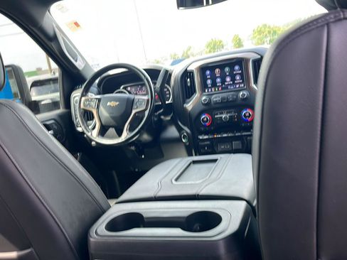 Used 2022 Chevrolet Silverado 3500 High Country w/ Safety Package II AWD/4WD image 28
