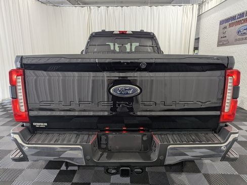 Used 2024 Ford F350 4x4 SuperCab DRW Super Duty image 11