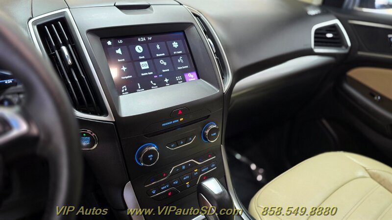 Used 2016 Ford Edge SEL w/ Equipment Group 201A FWD image 21