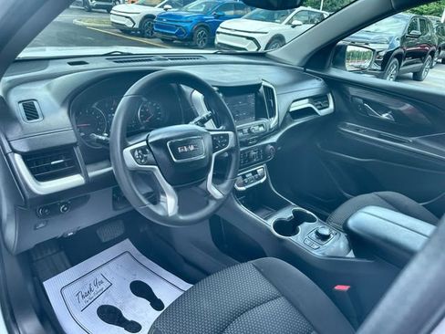 Certified 2024 GMC Terrain SLE w/ Driver Convenience Package FWD image 10