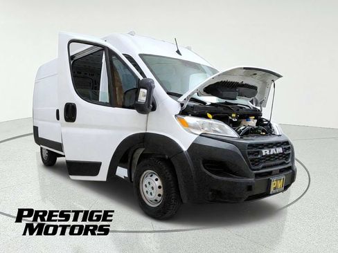Used 2023 RAM ProMaster 2500 FWD image 11