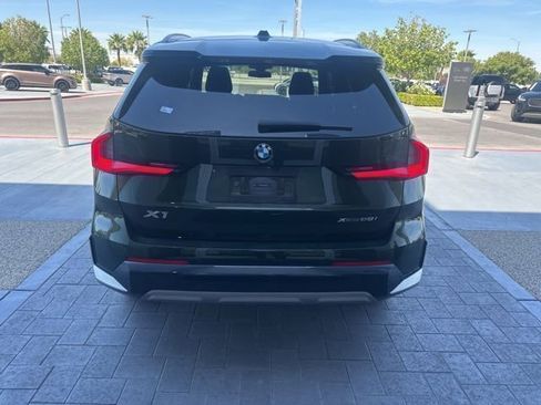 Used 2024 BMW X1 xDrive28i w/ Premium Package image 6