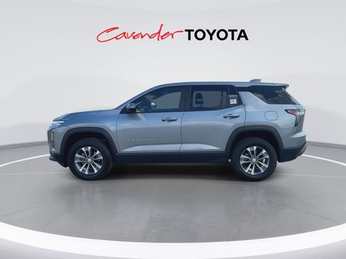 Used 2026 Chevrolet Equinox LT FWD image 5