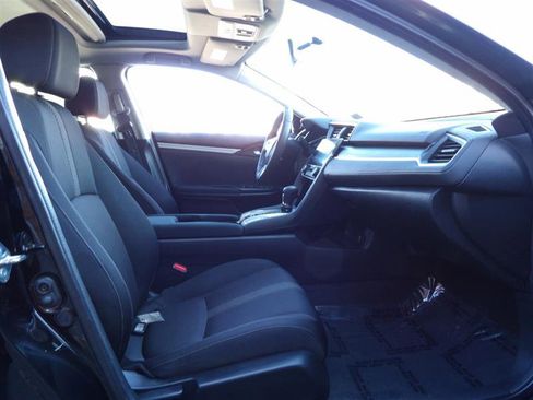 Used 2018 Honda Civic EX image 13