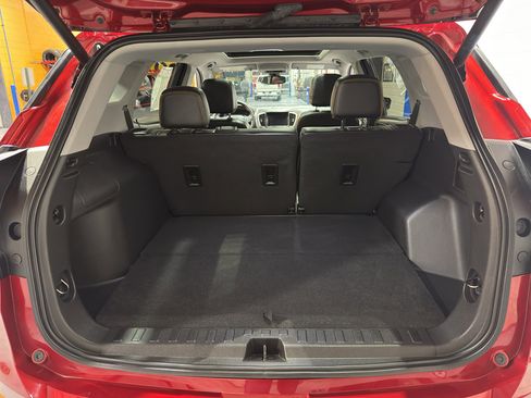 Used 2023 GMC Terrain AT4 w/ Infotainment Package II image 21