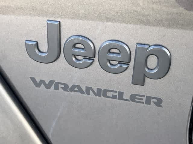 Used 2022 Jeep Wrangler Sport AWD/4WD image 8