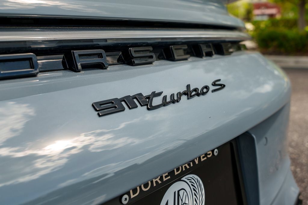 Used 2025 Porsche 911 Turbo S AWD/4WD image 30
