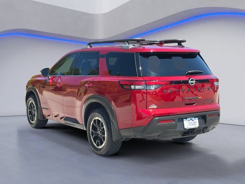 Used 2024 Nissan Pathfinder Rock Creek AWD/4WD image 3