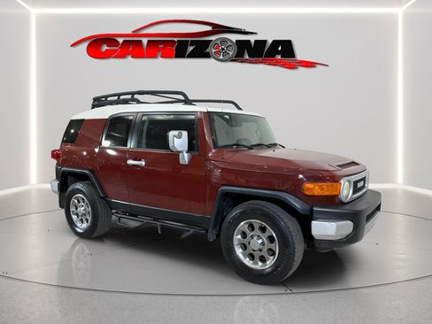 Used 2011 Toyota FJ Cruiser 2WD w/ Upgrade Pkg image 13