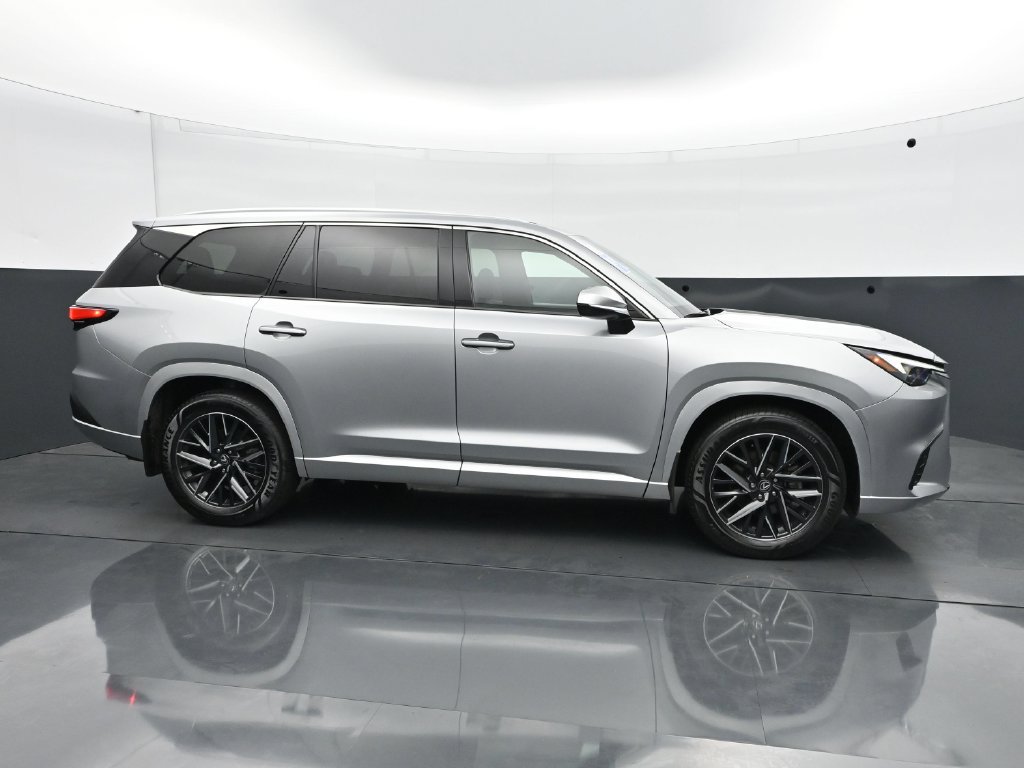 Used 2024 Lexus TX 350 AWD image 8
