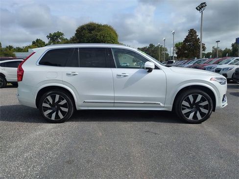 Certified 2023 Volvo XC90 T8 Ultimate w/ Protection Package Premier image 3