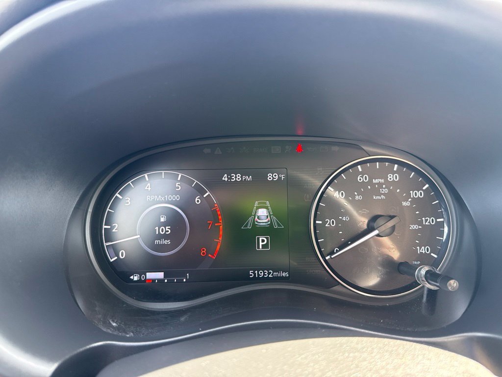 Used 2021 Nissan Kicks SR w/ SR Premium Package FWD image 12