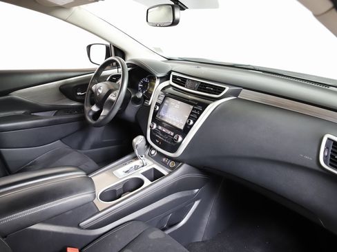 Used 2018 Nissan Murano SV image 8