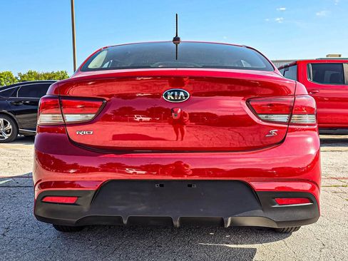 Used 2020 Kia Rio S FWD image 5