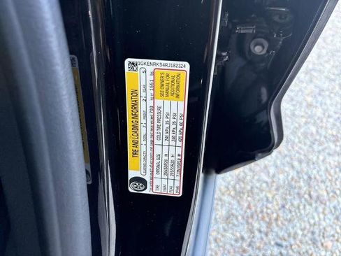 Certified 2024 GMC Acadia Denali w/ LPO, Floor Liner Package AWD/4WD image 34