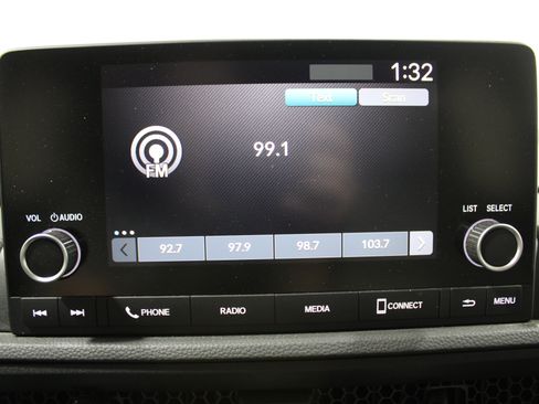 Used 2024 Honda CR-V EX image 13