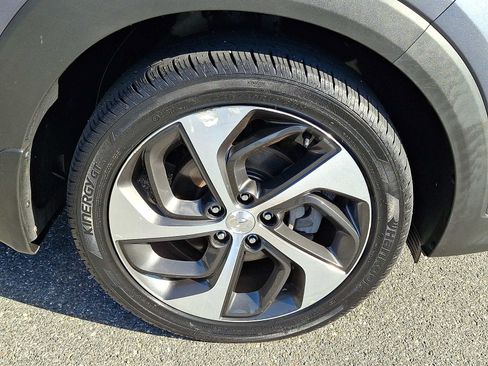 Used 2018 Hyundai Tucson Value AWD/4WD image 8