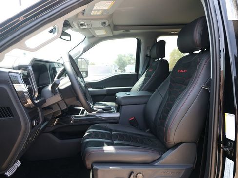 Used 2026 Ford F250 Lariat w/ Black Appearance Package AWD/4WD image 11