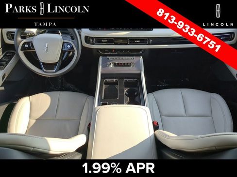 Certified 2025 Lincoln Aviator AWD w/ Jet Appearance Package image 11